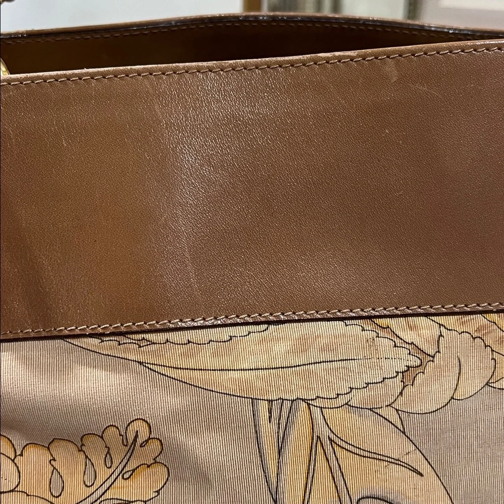 Salvatore Ferragamo Brown and Cream Floral Tote - Picture 11 of 17